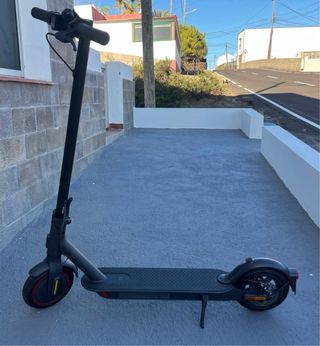 XIAOMI SCOOTER PRO 2 + NEUMÁTICO REPUESTO