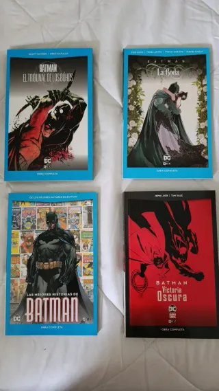 Varios títulos de Batman