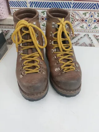 Botas de montaña
