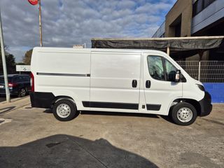 Citroen Jumper 33 L2H1 2.2BlueHdi 120cv año 04/22