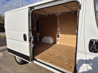 Citroen Jumper 33 L2H1 2.2BlueHdi 120cv año 04/22