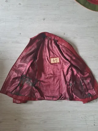 Chaqueta 100% cuero roja