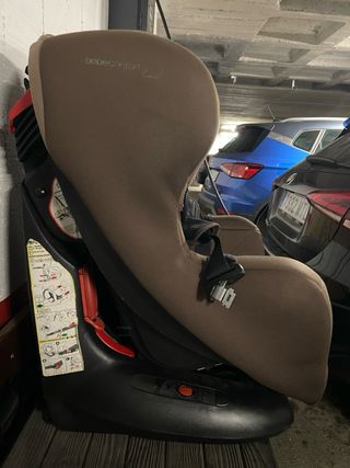 Bébé Confort Iseos, Silla de coche grupo 1 Isofix