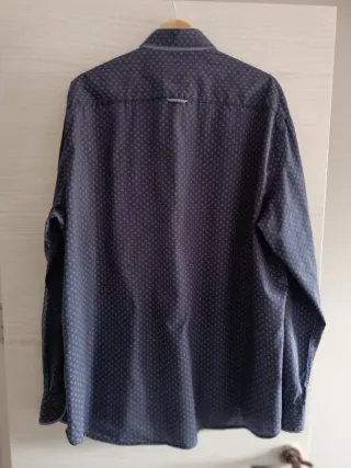 Camisa estampada azul y beige XXL