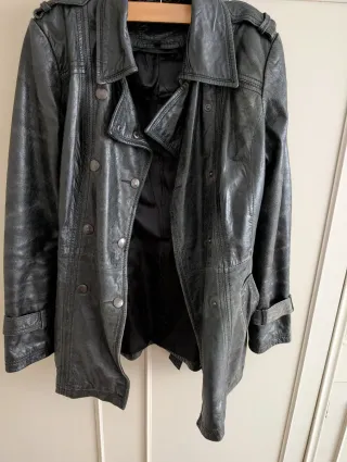 Chaqueta de cuero genuino