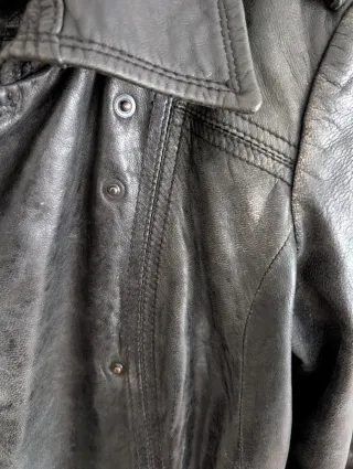 Chaqueta de cuero genuino