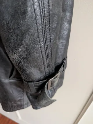 Chaqueta de cuero genuino