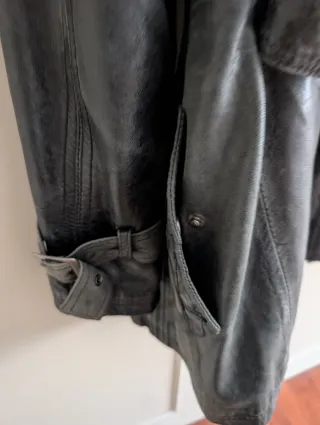 Chaqueta de cuero genuino