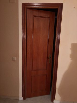 URGE RECOGIDA Puertas de madera