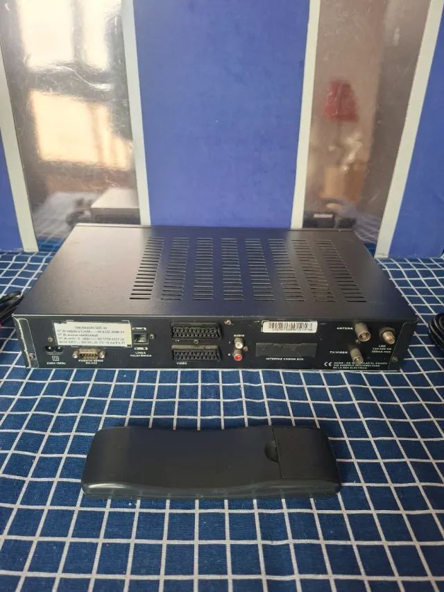 DECODIFICADOR CANAL SATÉLITE DIGITAL DVB