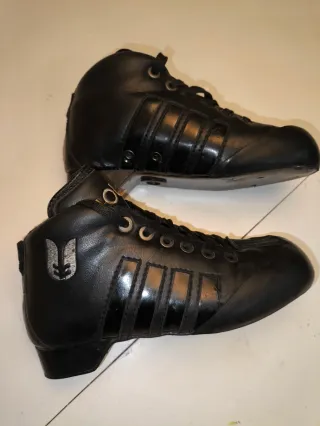 Botas de hockey patines negras