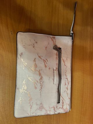 Pochette bianca e oro aimee kestenberg