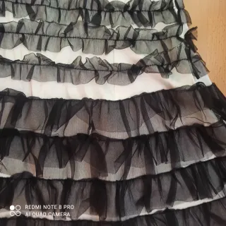 Vestido fiesta volantes negro y blanco