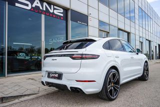 Porsche Cayenne 2021