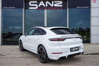 Porsche Cayenne 2021