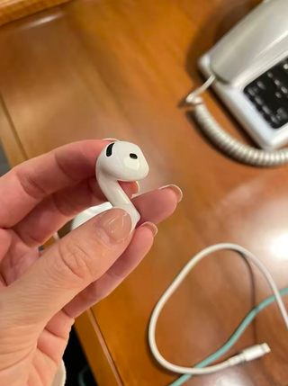 Funda AirPods Apple Blanca
