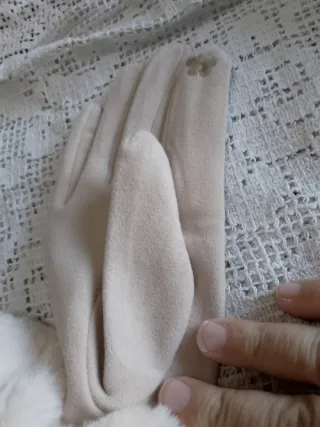 Guanti donna beige con bottoni