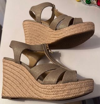Sandalias Cuña Michael Kors Doradas T39