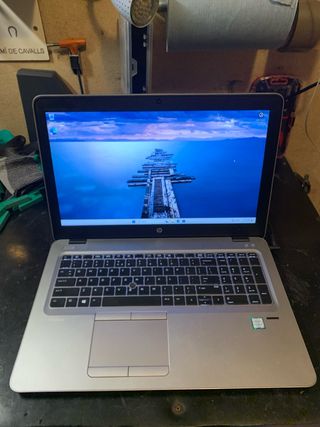 pc portatile HP Elitebook Intel core i7 6500 SSD