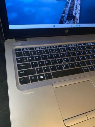 pc portatile HP Elitebook Intel core i7 6500 SSD