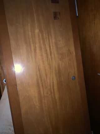 Lote de puertas y marcos de madera