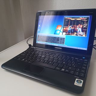 Medion Akoya e1311 portátil