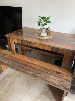 Mesa Comedor con Bancos