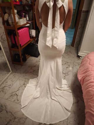 Vestido de Novia Blanco con Lazo
