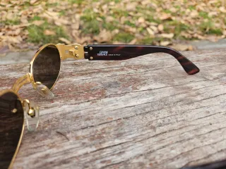 Gafas de sol Versace doradas y marrones