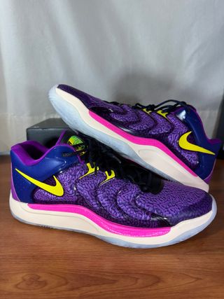 Nike KD17 Morado y Amarillo