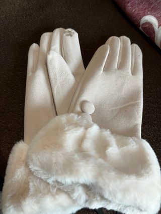 Guanti donna beige con bottoni