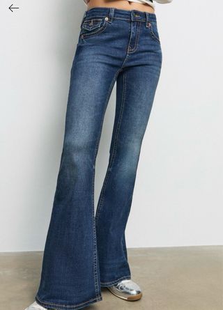 Tejano acampanado Stradivarius D04, tiro alto.