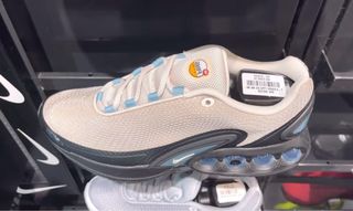 Zapatillas Nike Beige y Azul Talla 44