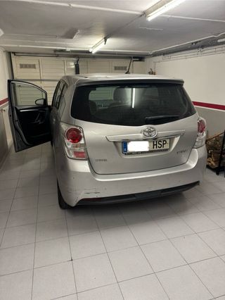 Toyota Verso 2.0D Advance 5P + skyview