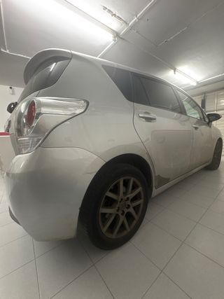 Toyota Verso 2.0D Advance 5P + skyview