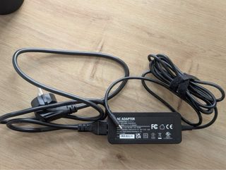 Adaptador compatible HP, Dell, etc.