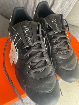 Botas de fútbol Nike Tiempo Premier Negras