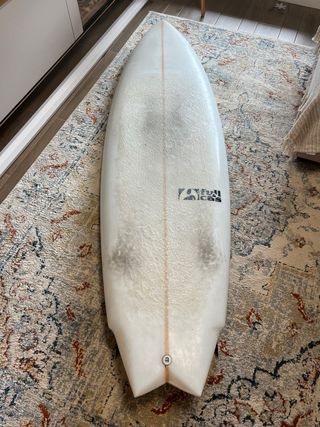 Tabla de surf Full & Cas 6’6, 51.3L + funda nueva