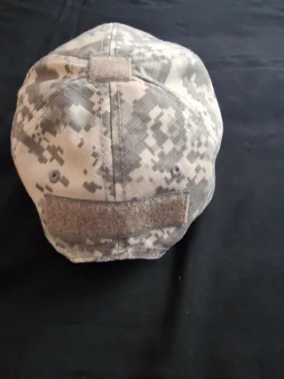 Gorra táctica camuflaje beige y gris