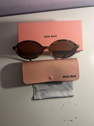 Gafas de sol Miu Miu marrones