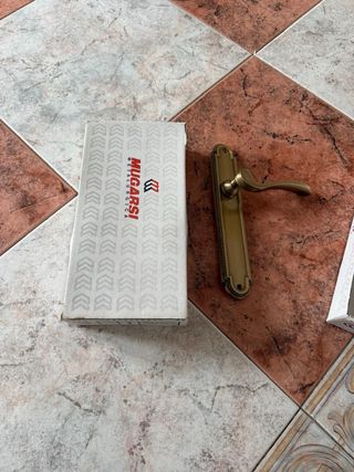 Manilla de puerta MUGARSI