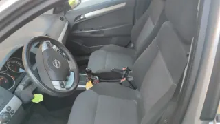 Opel Astra 2009