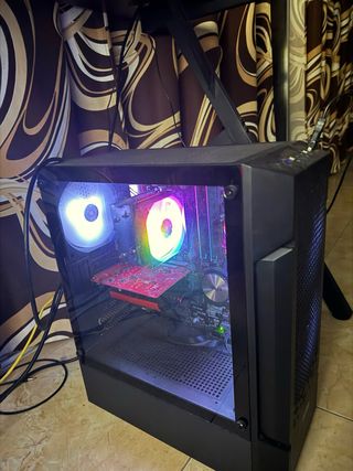 Ordenador Gaming Negro y Multicolor