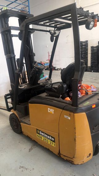 Carretilla elevadora CAT