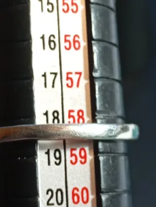 Anillo Plata Ley Ojo granate