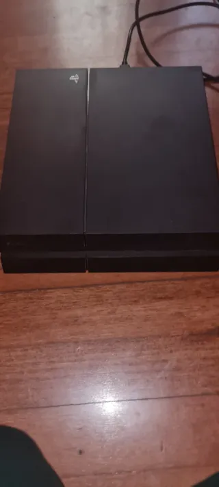 Ps4 Slim Nueva + Mando