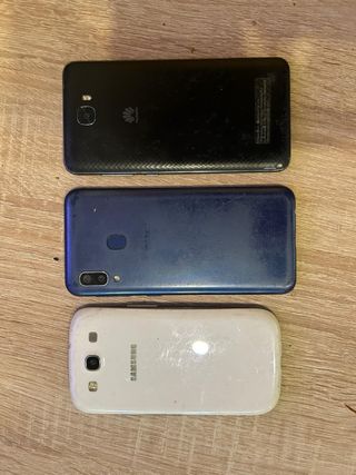 Lote di telefoni cellulari: Samsung e Huawei