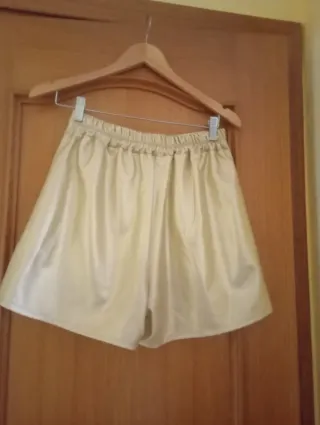 Falda pantalón corto vestir M/L beige dorado