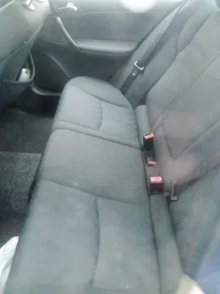 Mercedes-Benz Clase C220, averiado