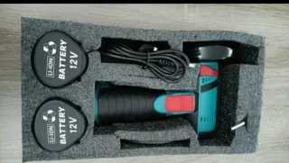 Amoladora 12V con 2 baterías y cargador